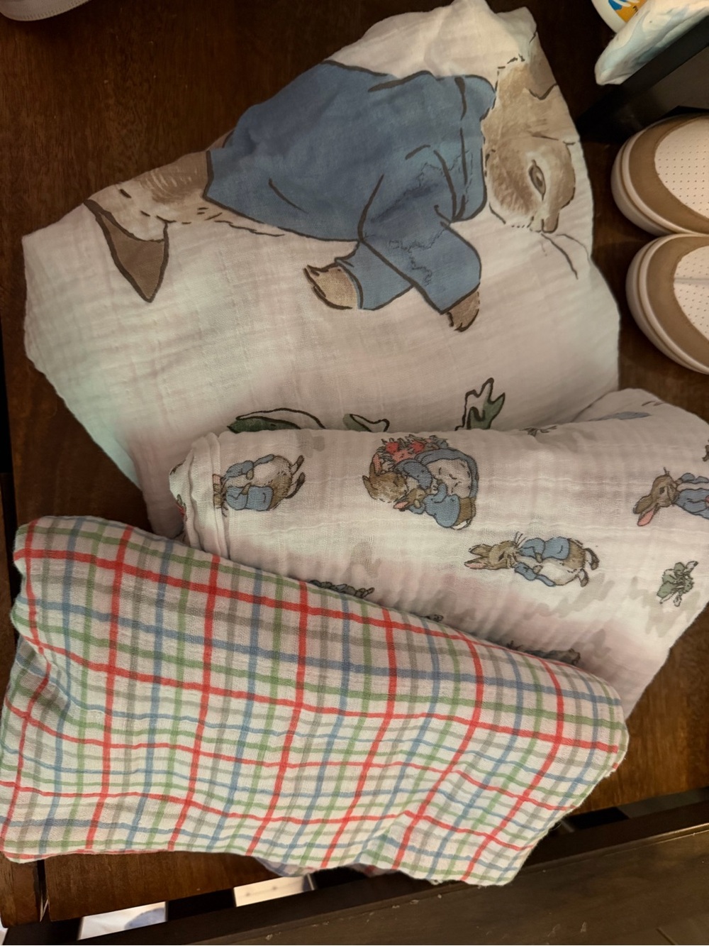 Pottery Barn Peter Rabbit Muslin Swaddle Blankets (3)